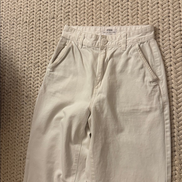 White High-Waisted Pants - Picture 1 of 3